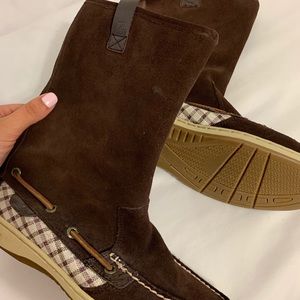 Sperry boots